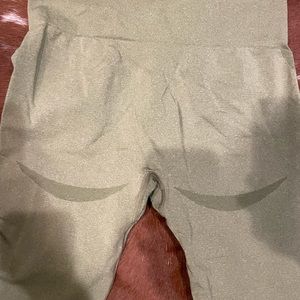 Women’s contour leggings